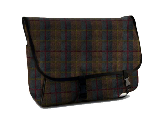 PAW of Sweden�s Gamebag Classic waxed cotton tweed